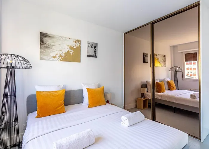 شقة Guestready - Elegant With Private Balcony