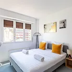 Guestready - Elegant With Private Balcony *