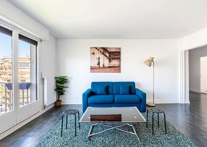 Guestready - Elegant With Private Balcony Appartement
